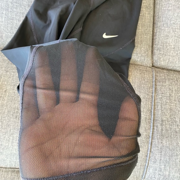 Nike Leggings - Picture 6 of 7